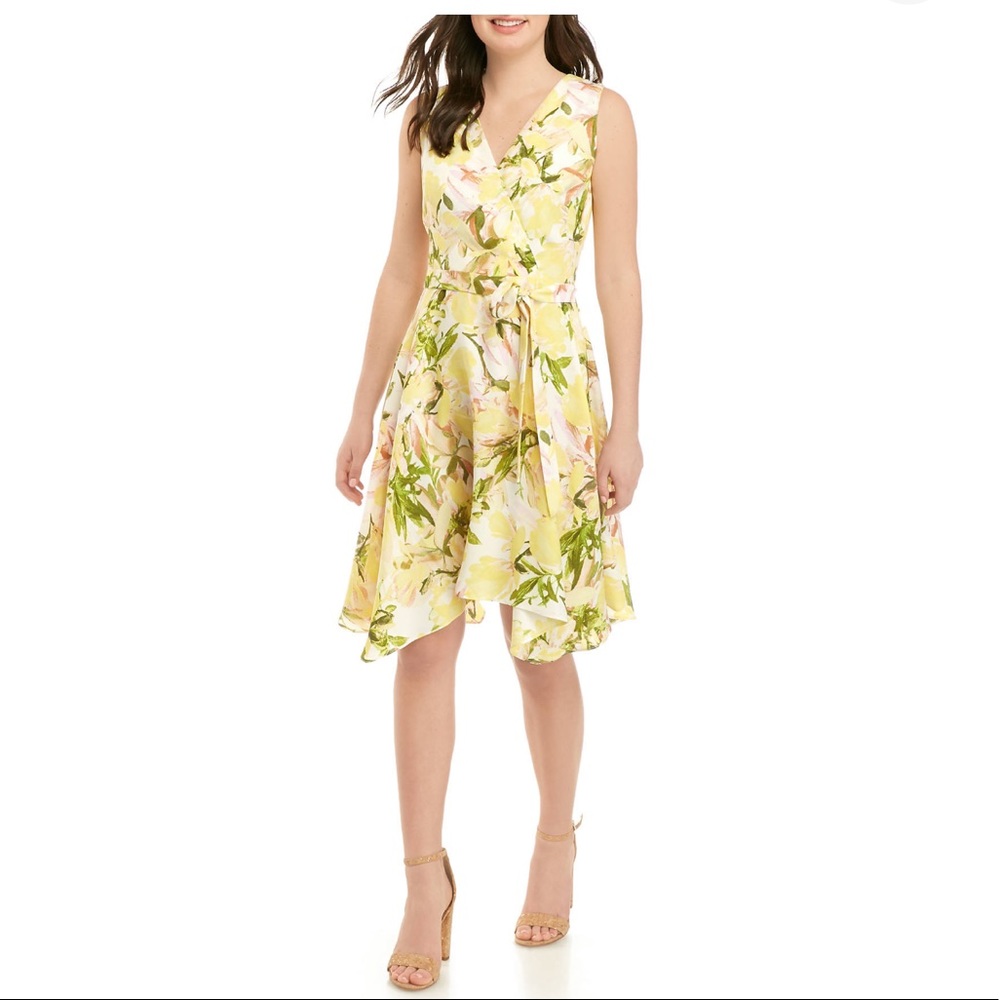 Danny & Nicole Floral Dress